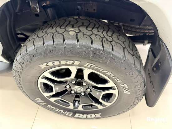 TOYOTA-HILUX-2024