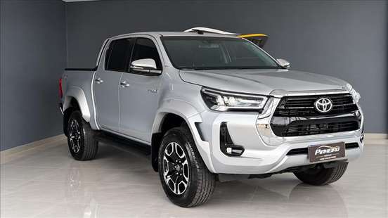 TOYOTA-HILUX-2026