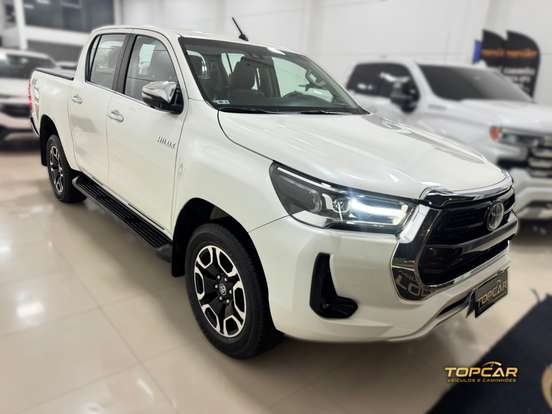 TOYOTA-HILUX-2.8 D-4D TURBO DIESEL CD SRX 4X4 AUTOMÁTICO TOYOTA-HILUX-2021