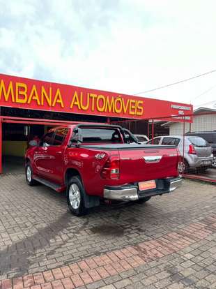 TOYOTA-HILUX-2016