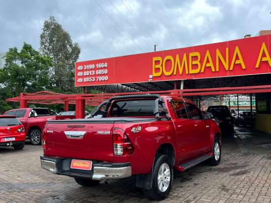 TOYOTA-HILUX-2.8 SR 4X4 CD 16V DIESEL 4P AUTOMÁTICO TOYOTA-HILUX-2016