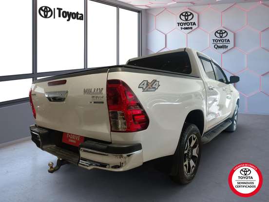 TOYOTA-HILUX-2019