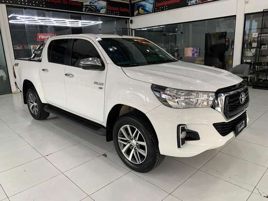 TOYOTA-HILUX-2.8 SRV 4X4 CD 16V DIESEL 4P AUTOMÁTICO TOYOTA-HILUX-2019