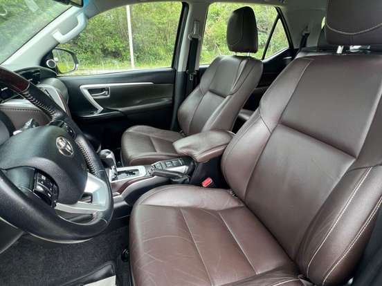 TOYOTA-HILUX-2.8 SRX 4X4 CD 16V DIESEL 4P AUTOMÁTICO TOYOTA-HILUX-2019