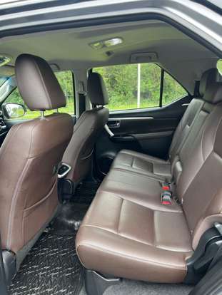TOYOTA-HILUX-2.8 SRX 4X4 CD 16V DIESEL 4P AUTOMÁTICO TOYOTA-HILUX-2019