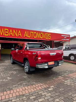 TOYOTA-HILUX-2016