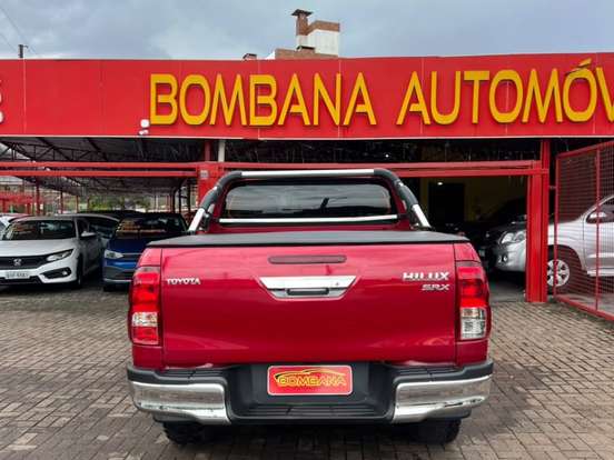 TOYOTA-HILUX-2.8 SRX 4X4 CD 16V DIESEL 4P AUTOMÁTICO TOYOTA-HILUX-2016