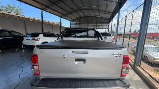 TOYOTA-HILUX-3.0 SRV 4X4 CD 16V TURBO INTERCOOLER DIESEL 4P AUTOMÁTICO TOYOTA-HILUX-2012