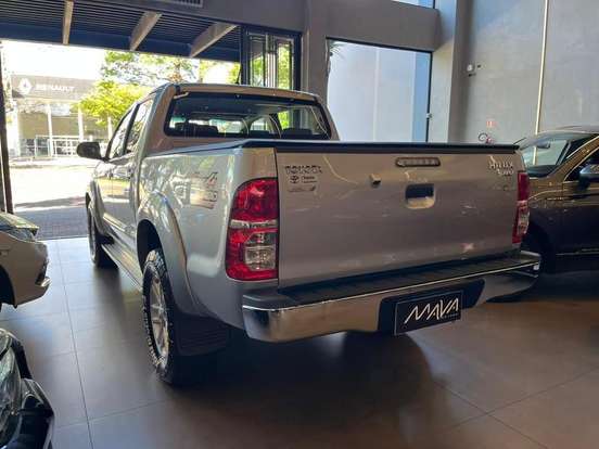 TOYOTA-HILUX-3.0 SRV 4X4 CD 16V TURBO INTERCOOLER DIESEL 4P AUTOMÁTICO TOYOTA-HILUX-2014