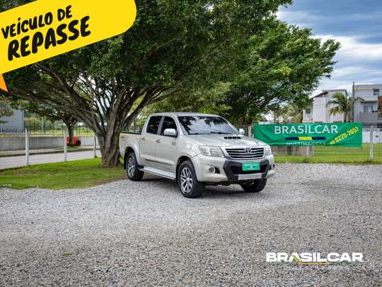 TOYOTA-HILUX-3.0 SRV 4X4 CD 16V TURBO INTERCOOLER DIESEL 4P AUTOMÁTICO TOYOTA-HILUX-2013