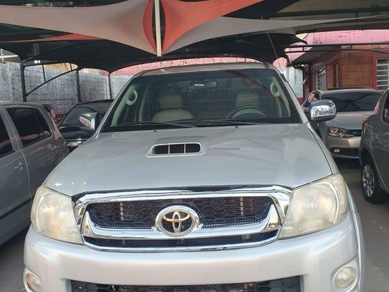 TOYOTA HILUX 3.0 SRV TOP 4X4 CD 16V TURBO INTERCOOLER DIESEL 4P AUTOMÁTICO