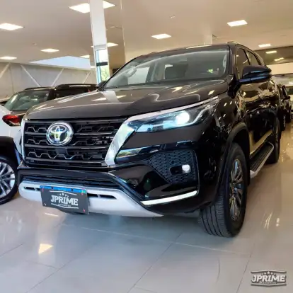 TOYOTA-HILUX SW4-2021