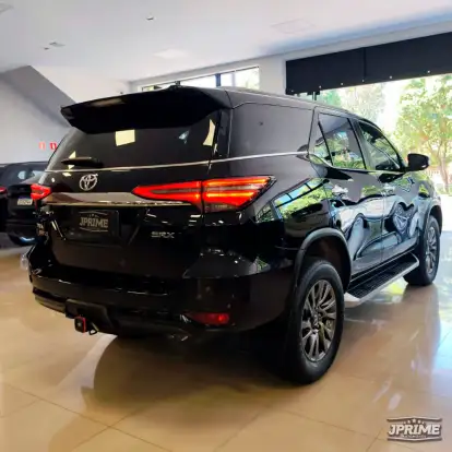 TOYOTA-HILUX SW4-2021