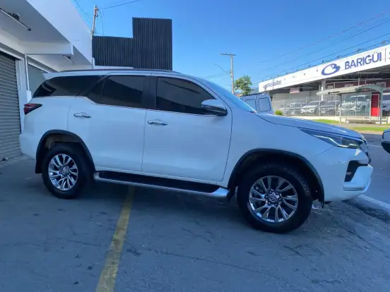 TOYOTA-HILUX SW4-2021