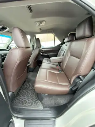 TOYOTA-HILUX SW4-2018