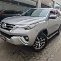 TOYOTA HILUX SW4 2.8 SRX 4X4 7 LUGARES 16V TURBO INTERCOOLER DIESEL 4P AUTOMÁTICO TOYOTA HILUX SW4 2.8 SRX 4X4 7 LUGARES 16V TURBO INTERCOOLER DIESEL 4P AUTOMÁTICO