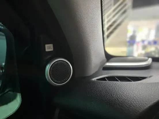 TOYOTA-HILUX SW4-2018