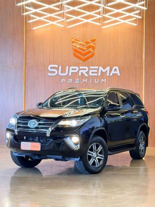 TOYOTA HILUX SW4 2.7 SRV 7 LUGARES 4X2 16V FLEX 4P AUTOMÁTICO