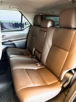 TOYOTA-HILUX SW4-2020