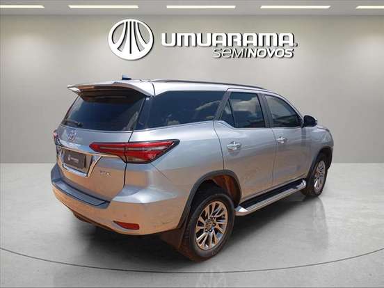 TOYOTA-HILUX SW4-2021