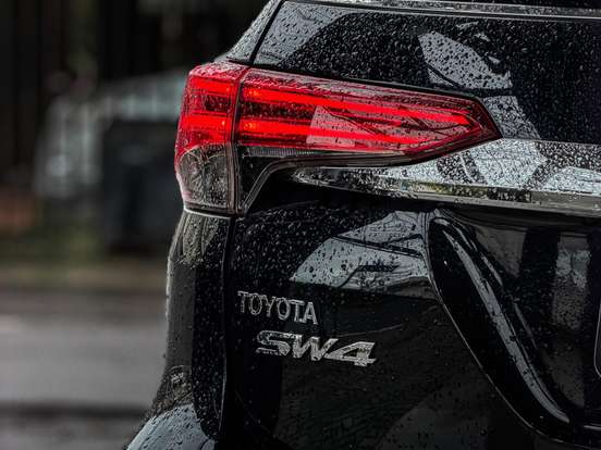 TOYOTA-HILUX SW4-4.0 SRX 4X4 7 LUGARES V6 24V GASOLINA 4P AUTOMÁTICO TOYOTA-HILUX SW4-2016