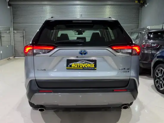 TOYOTA-RAV4-2019
