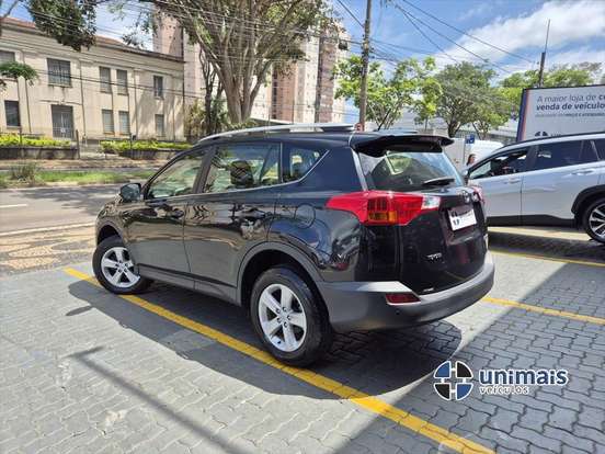 TOYOTA-RAV4-2014
