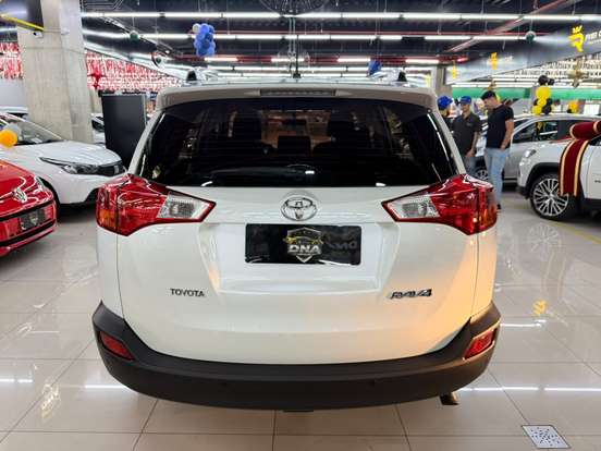 TOYOTA-RAV4-2.0 4X2 16V GASOLINA 4P AUTOMÁTICO TOYOTA-RAV4-2015
