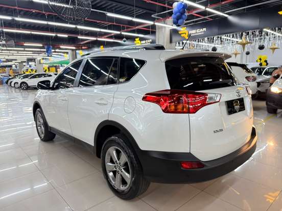 TOYOTA-RAV4-2.0 4X2 16V GASOLINA 4P AUTOMÁTICO TOYOTA-RAV4-2015