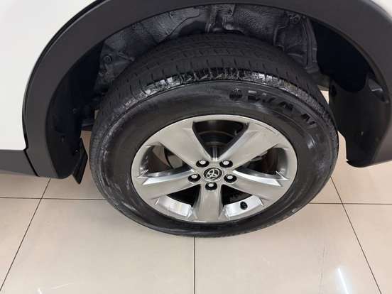 TOYOTA-RAV4-2015