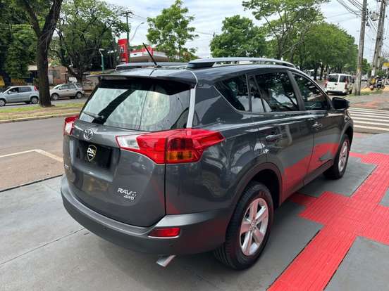 TOYOTA-RAV4-2013