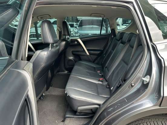 TOYOTA-RAV4-2013