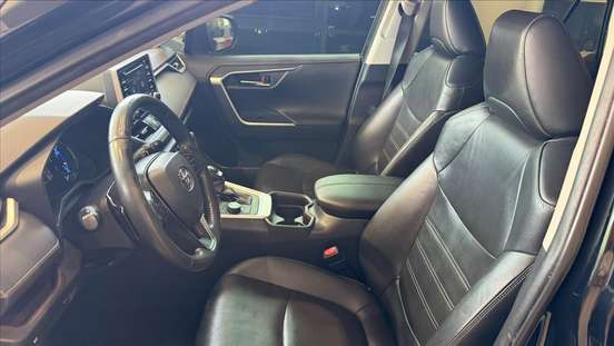 TOYOTA-RAV4-2019