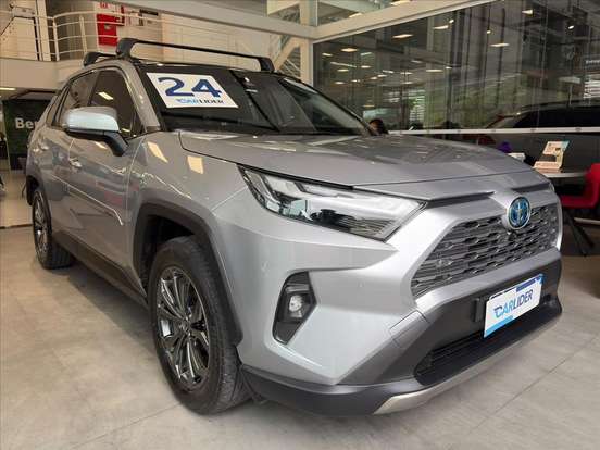 TOYOTA-RAV4-2024