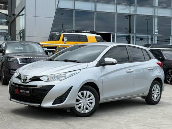 TOYOTA YARIS 1.3 16V FLEX XL LIVE MULTIDRIVE