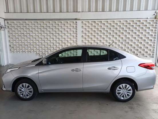 TOYOTA-YARIS-1.5 16V FLEX SEDAN XL MULTIDRIVE TOYOTA-YARIS-2024