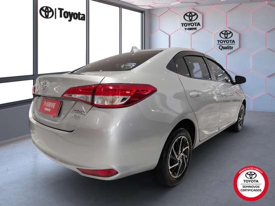 TOYOTA-YARIS-1.5 16V FLEX SEDAN XLS CONNECT MULTIDRIVE TOYOTA-YARIS-2022