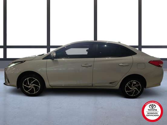 TOYOTA-YARIS-1.5 16V FLEX SEDAN XLS CONNECT MULTIDRIVE TOYOTA-YARIS-2022