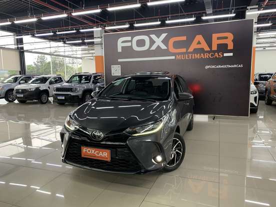 TOYOTA-YARIS-2023