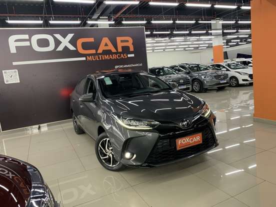 TOYOTA-YARIS-2023
