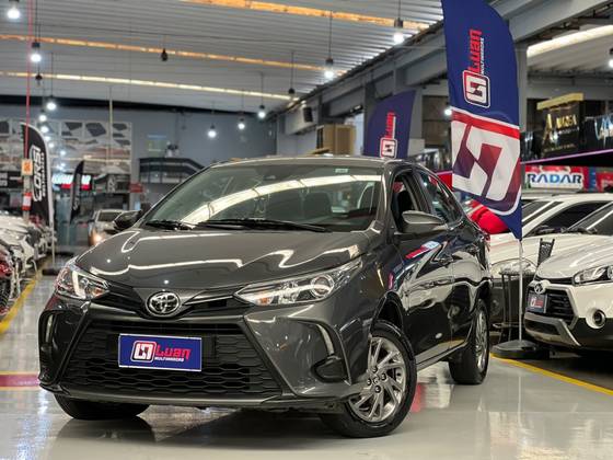 TOYOTA YARIS 1.5 16V FLEX SEDAN XS CONNECT MULTIDRIVE