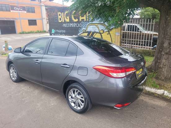 TOYOTA-YARIS-1.5 16V FLEX SEDAN XS CONNECT MULTIDRIVE TOYOTA-YARIS-2022