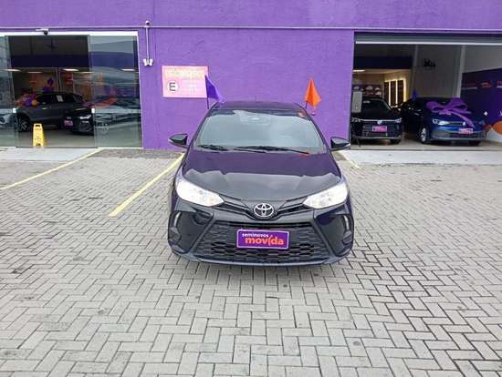 TOYOTA-YARIS-2024