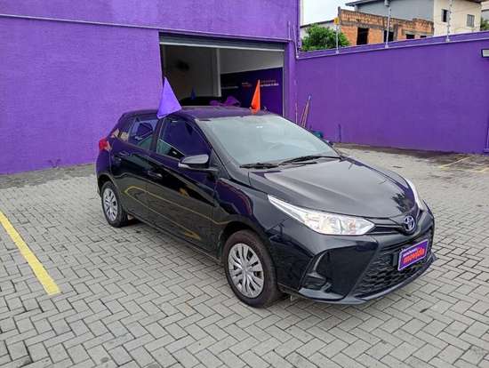 TOYOTA-YARIS-2024