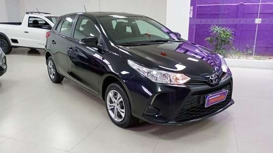 TOYOTA-YARIS-2024