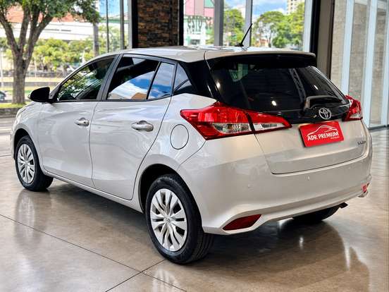 TOYOTA-YARIS-1.5 16V FLEX XL MULTIDRIVE TOYOTA-YARIS-2023