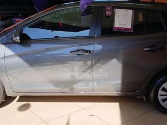 TOYOTA-YARIS-1.5 16V FLEX XL MULTIDRIVE TOYOTA-YARIS-2024
