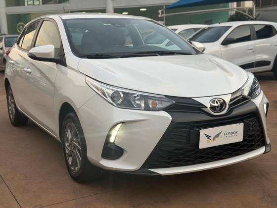 TOYOTA YARIS 1.5 16V FLEX XS CONNECT MULTIDRIVE