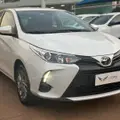 TOYOTA YARIS 1.5 16V FLEX XS CONNECT MULTIDRIVE TOYOTA YARIS 1.5 16V FLEX XS CONNECT MULTIDRIVE