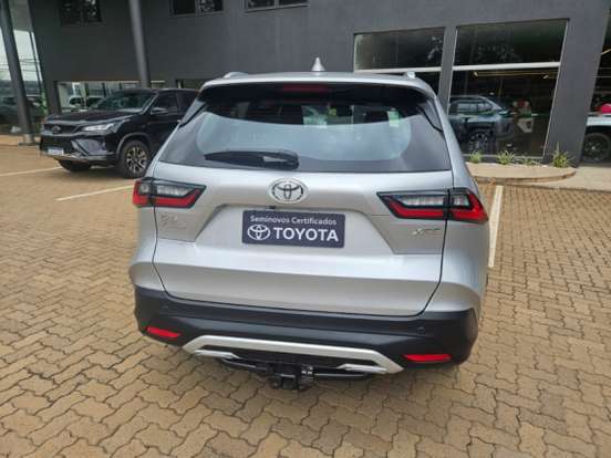 TOYOTA-YARIS CROSS-2026